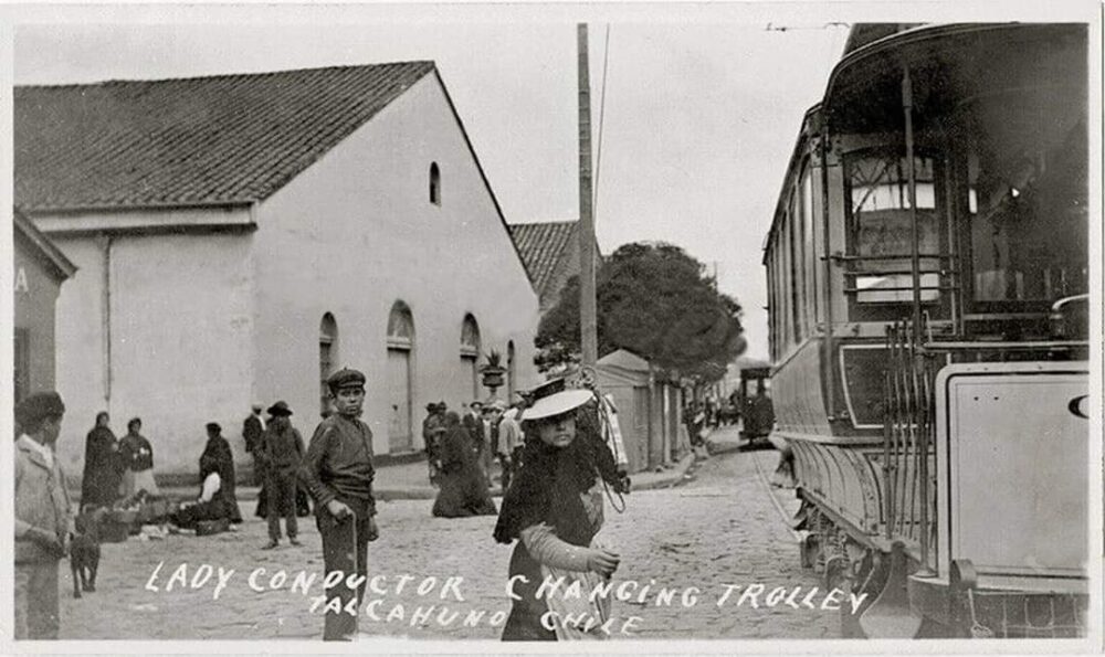 Trolley en el puerto de talcahuano, entre 1900 y 1920 aprox
